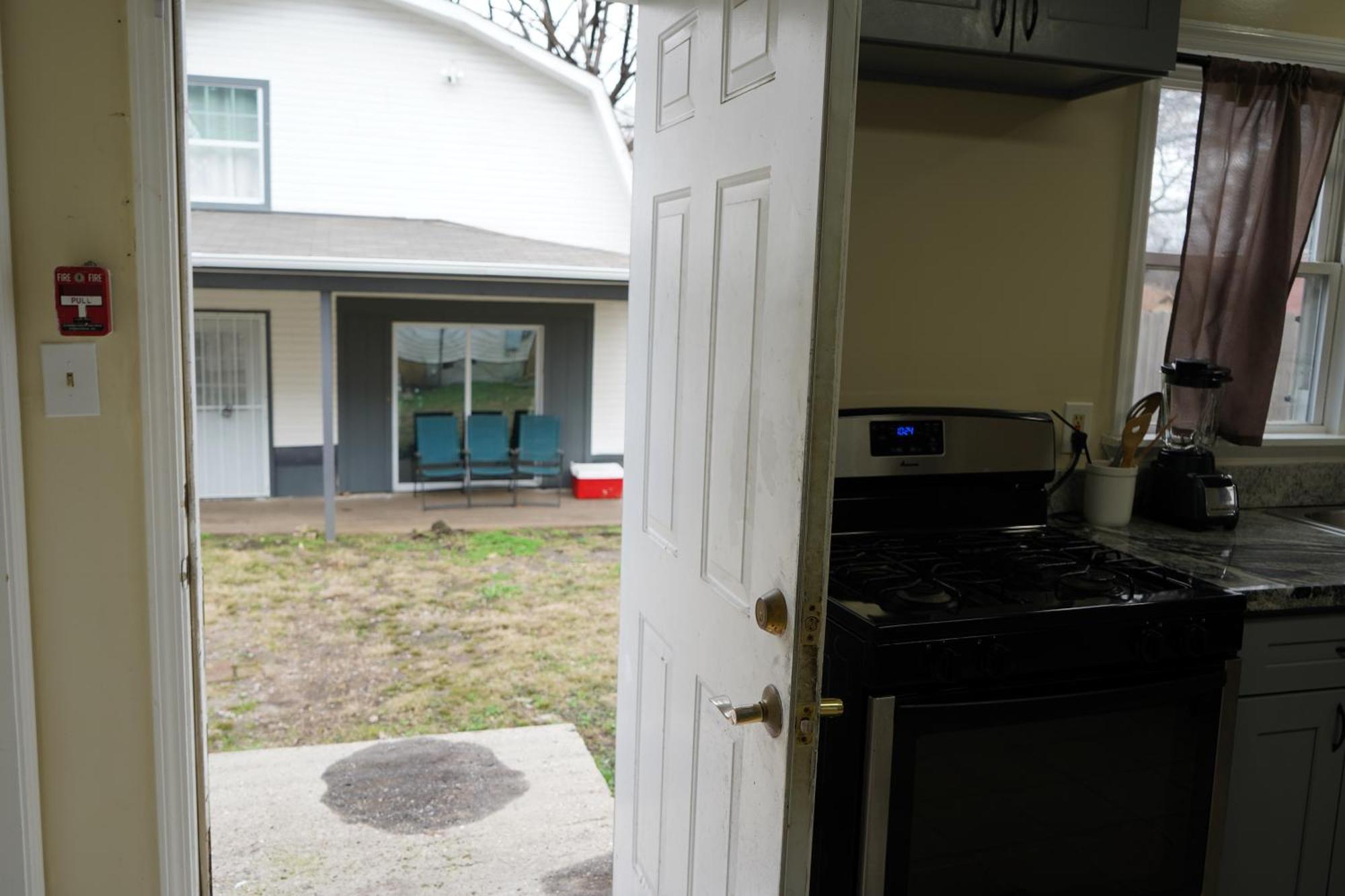 Chic Midtown 6br Main House And 3br Holiday home *